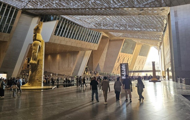 Giza Pyramids & Grand Egyptian Museum