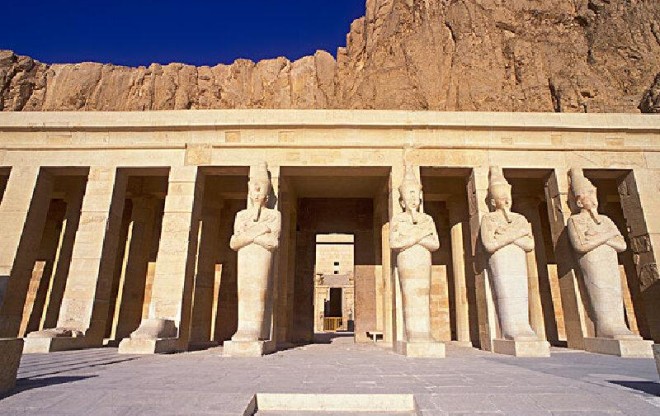 Luxor West Bank & Sailing to Edfu